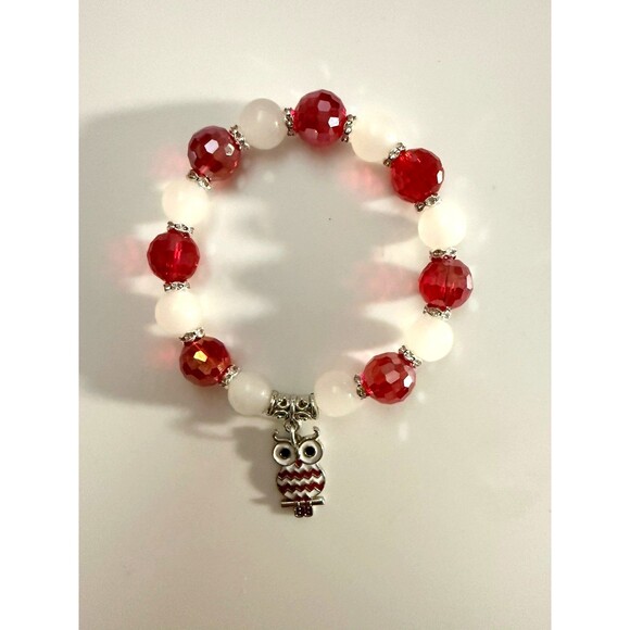 Unbranded Jewelry - RED Faceted Bead Stretch Bracelet with White Gemstone Beads & Silver Owl Charm
